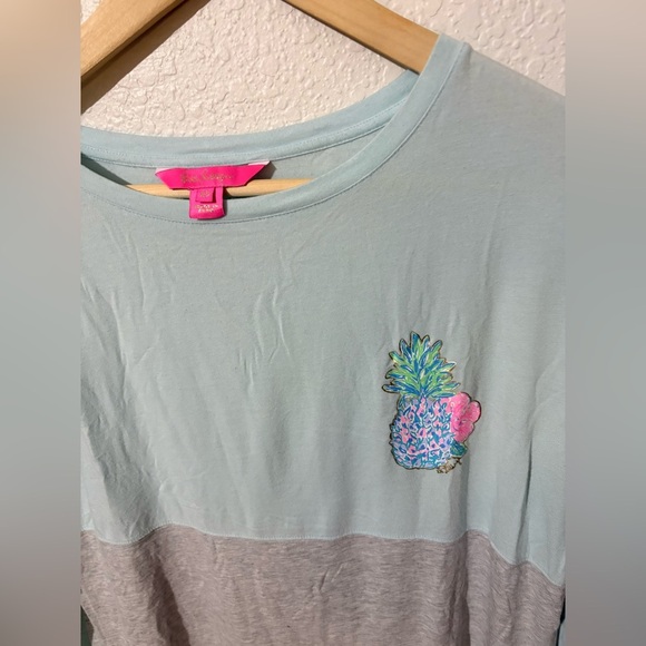 Lilly Pulitzer Finn Pineapple Color Block Long Sleeve T-Shirt Top XS - Picture 3 of 8